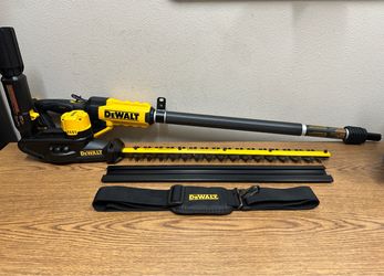 DEWALT DCPH820B 20V MAX 22 in. Cordless Battery Powered Pole Hedge Trimmer (Tool Only)