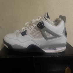Jordan 4 White And Grey