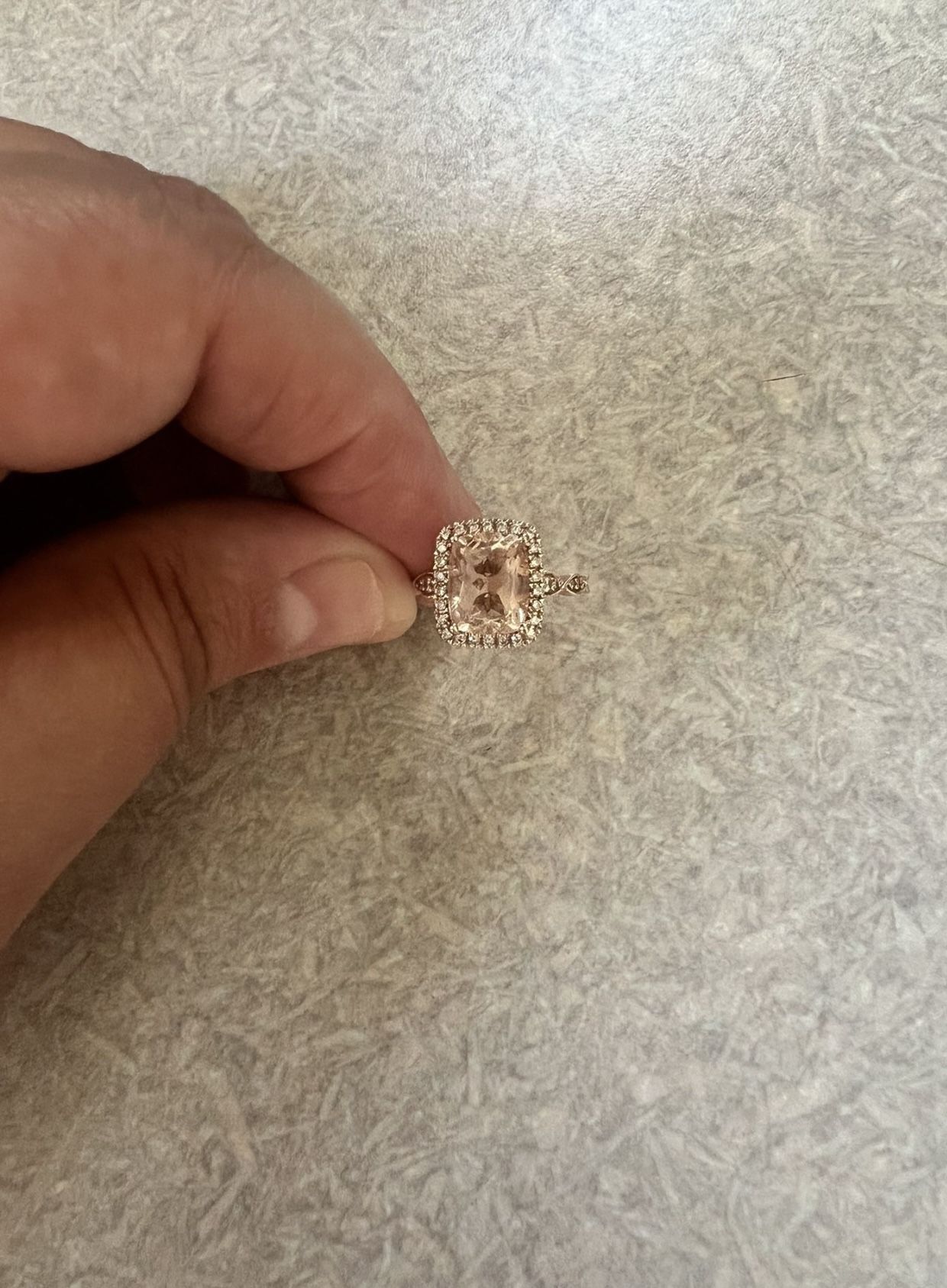 Elegant Rose Gold morganite Ring – Size 9