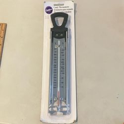 Wilton Candy Thermometer New