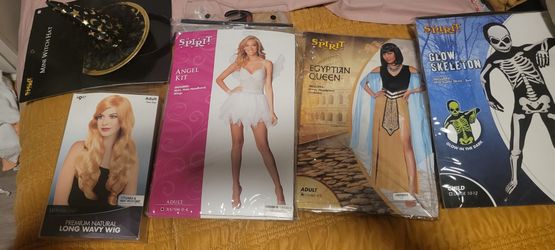Costumes