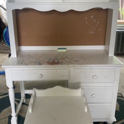 Kids Desk 