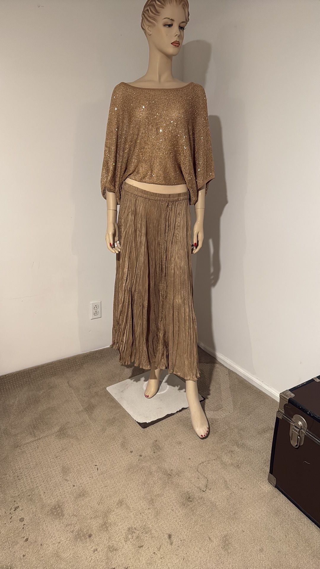 Winter Silks Pleats Skirt