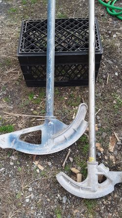 Pipe benders