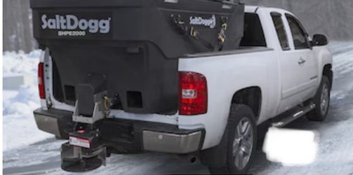 Salt spreader