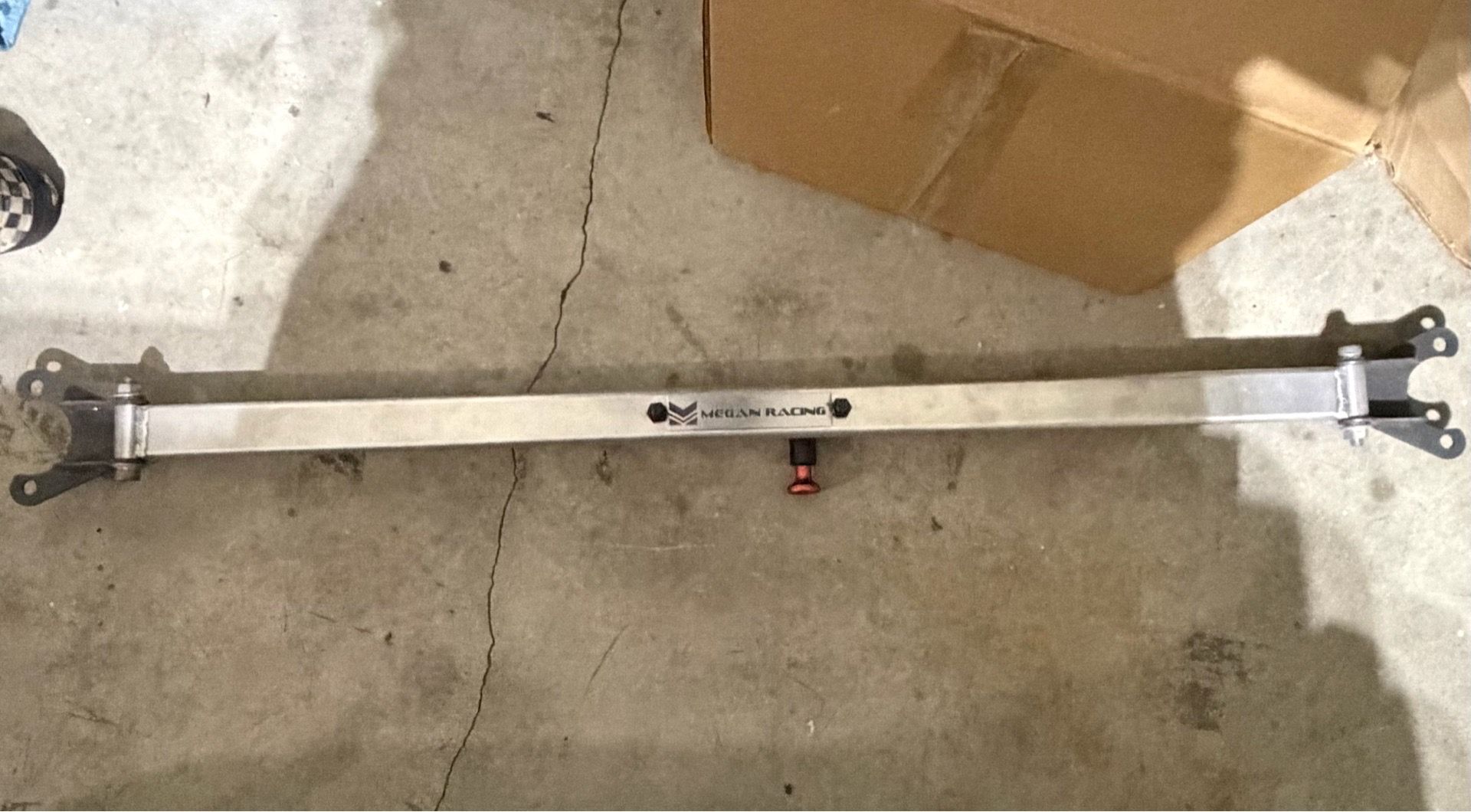 E30 strut bar Megan racing