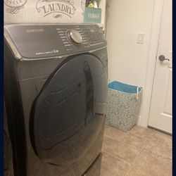 SAMSUNG GAS DRYER WITH STEAM