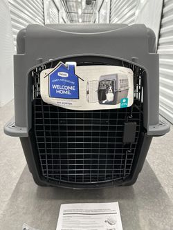 New PetMate Pet Porter Kennel Medium Dog Kennel Crate 32” 30-50 Pounds Airline Travel