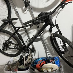 XL Gt Avalanche 29”
