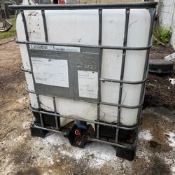 275 Gallon Industrial Container