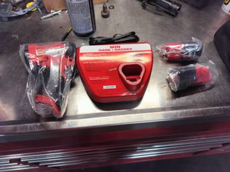 Milwaukee M12 1/4 Impact With Batteries And Charger
