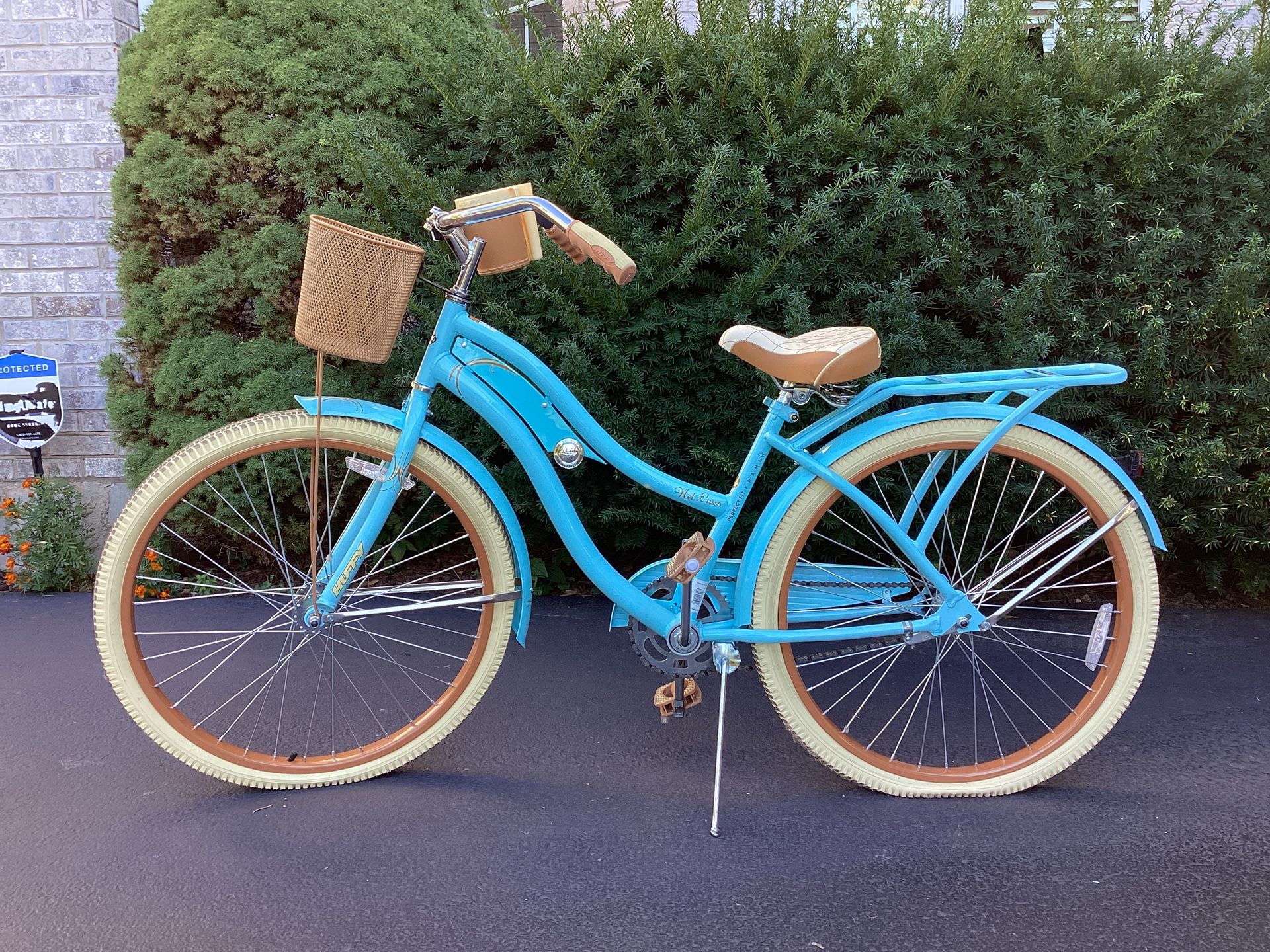 Huffy Nel Lusso 26” Ladies Cruiser Perfect  Frame  Bike 