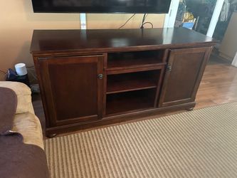 Tv cabinet