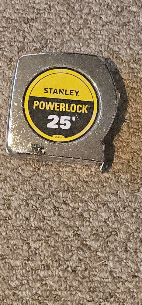 25 Ft. Powerlock Stanley