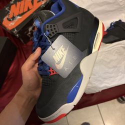 Jordan 4 