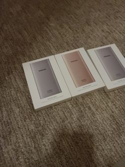 Samsung 10,000 mAh / 15W / Dual USB Port; USB-C Battery Pack