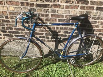 Men’s Schwinn bike