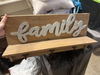 family sign + hanger