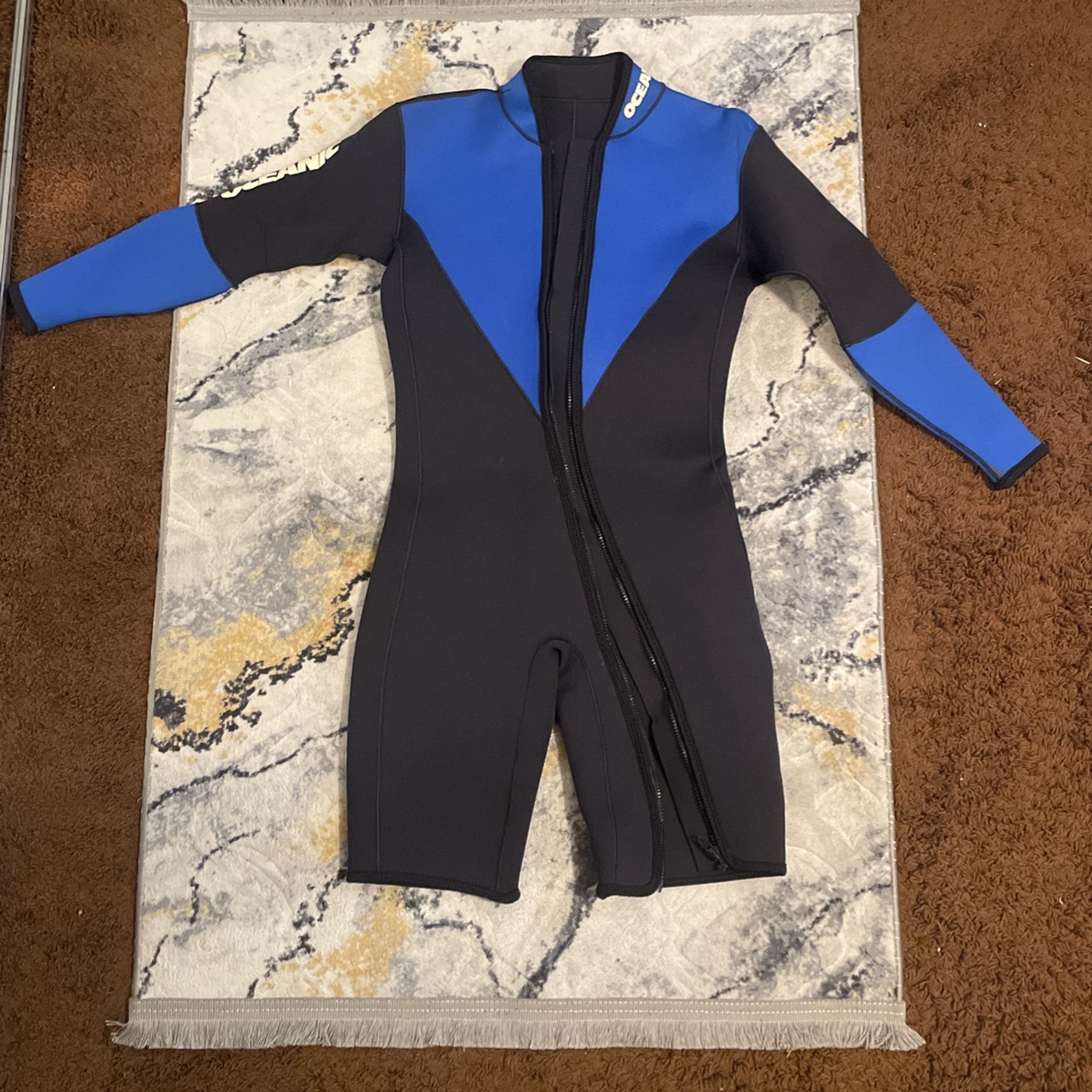 Small Oceanic Wetsuit 