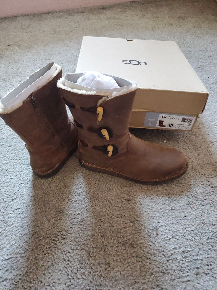 UGG