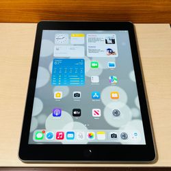 Apple iPad 5 32GB 9.7” Fully Functional