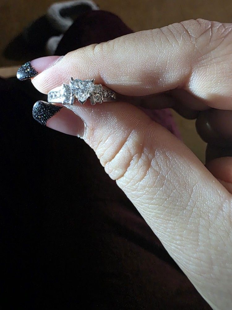 14k white gold engagement ring