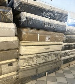 MATTRESS’ 1934 W. PEORIA ALL SIZES AVAILABLE CALL FOR PRICING