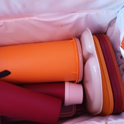 Tupperware 
