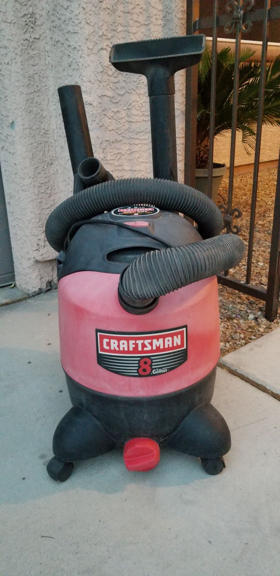 Craftsman 3.5 hp 8 gallon Shop Vac Wet and Dry