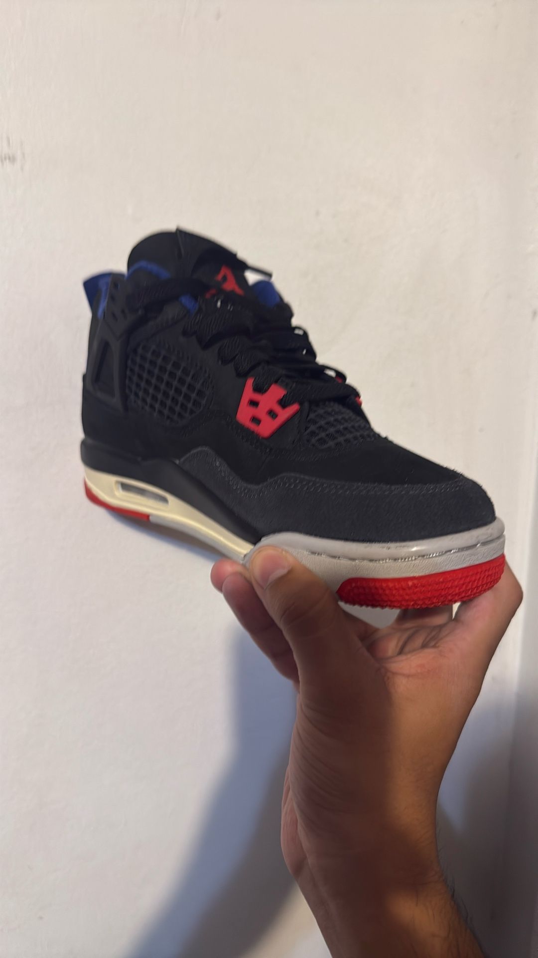 Jordan 4