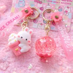 Kawaii Cutie Liquid Shaky Keychain Set Bunny Ice Cream Glitter Bubble Pink New