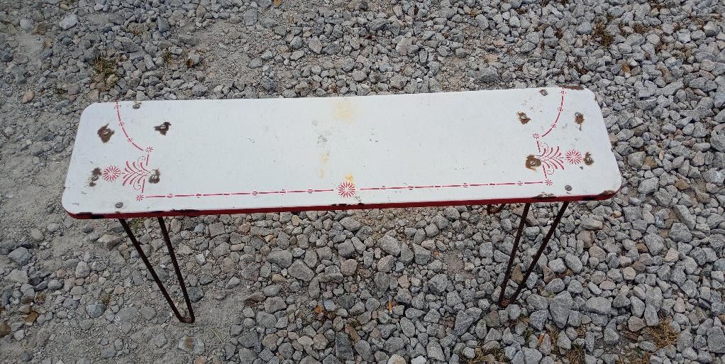 40's Ingram -Richardson Porceliron Enamel Table
