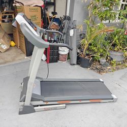 Sunny SF-T4400 Treadmill