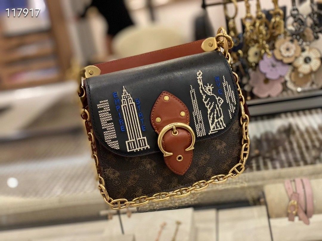 NWT Coach Beat 18 Limited Edition New York