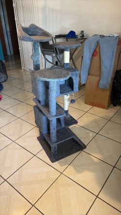 Cat tree