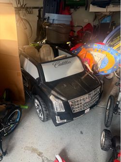 Power wheels battery operated car