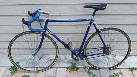 Columbus mavick road bike with ma40 tires and campagnolo shifters brakes were redone but may need to be tuned up