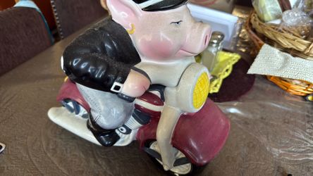Cookie jar
