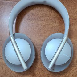 Bose N700 Noise Canceling Headphones Silver