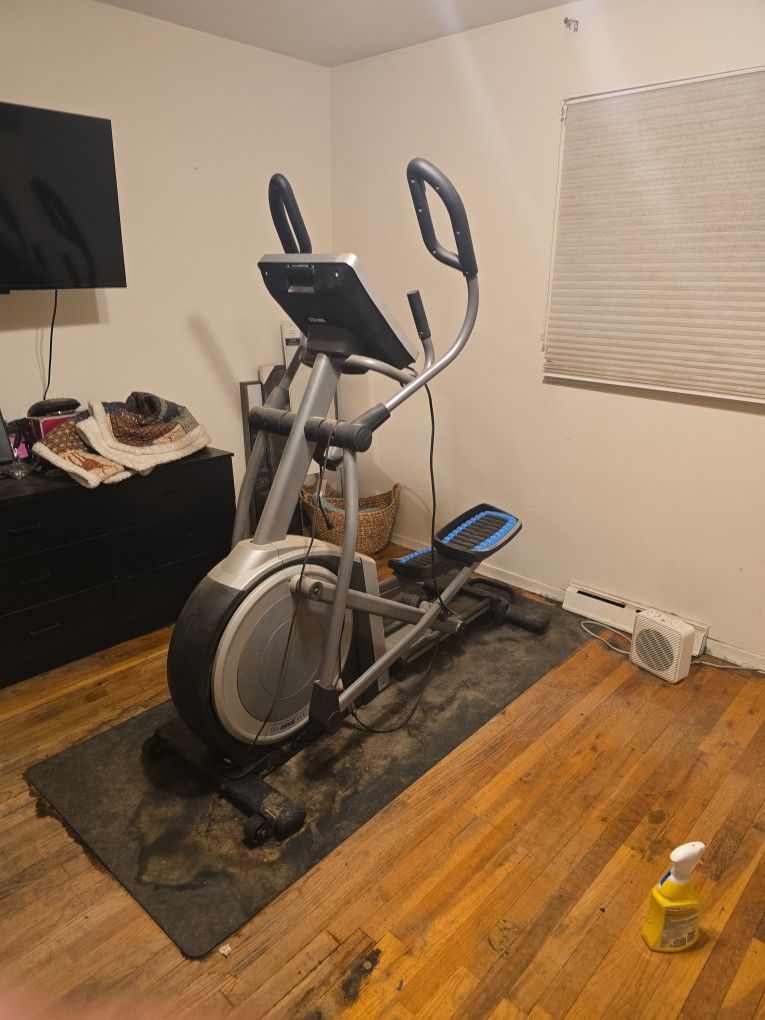 Nordic Trak Eliptical