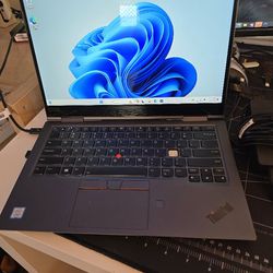 Lenovo Thinkpad X1 Yoga Gen 4 2on1 Laptop (Missing 1 Keycap)