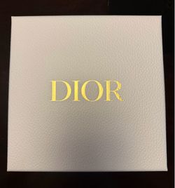 Dior White Box