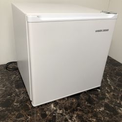 Mini Refrigerator with Freezer
