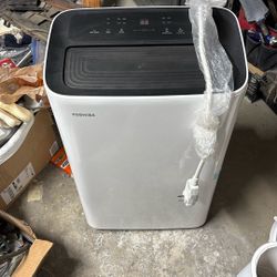 Toshiba Portable AC Unit