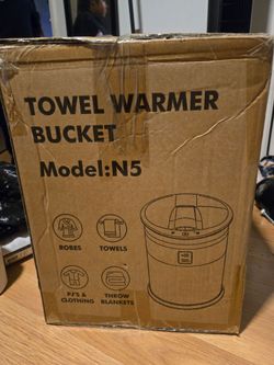Towel warmer