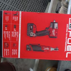 Milwaukee Impact Gun Set