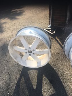 24 inch white 6 lug rims