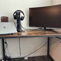 Desk <ONLY>
