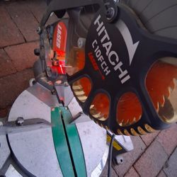 Hitachi Saw