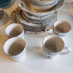 Lighthouse Dish Set